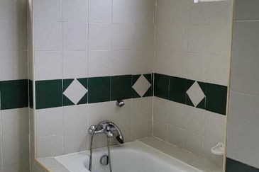 Bungaraya Kondominium, Saujana Subang