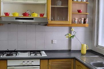 Bungaraya Kondominium, Saujana Subang