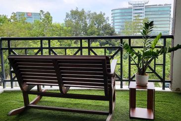 Bungaraya Kondominium, Saujana Subang