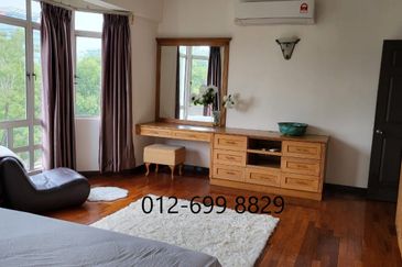 Bungaraya Kondominium, Saujana Subang