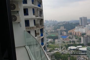 KL Gateway Premium Residence