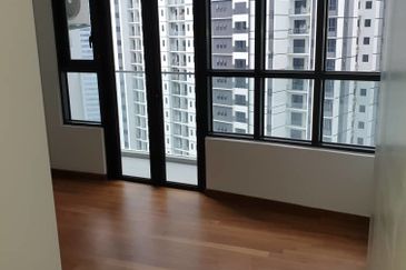 KL Gateway Premium Residence