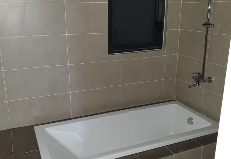 KL Gateway Premium Residence