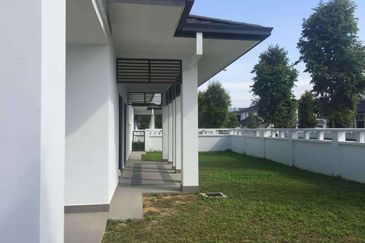 Cradleton @ Eco Majestic