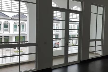 Merrydale @ Eco Majestic