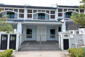 Cradleton @ Eco Majestic