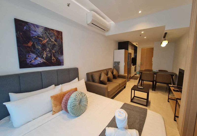 The Colony by Infinitum