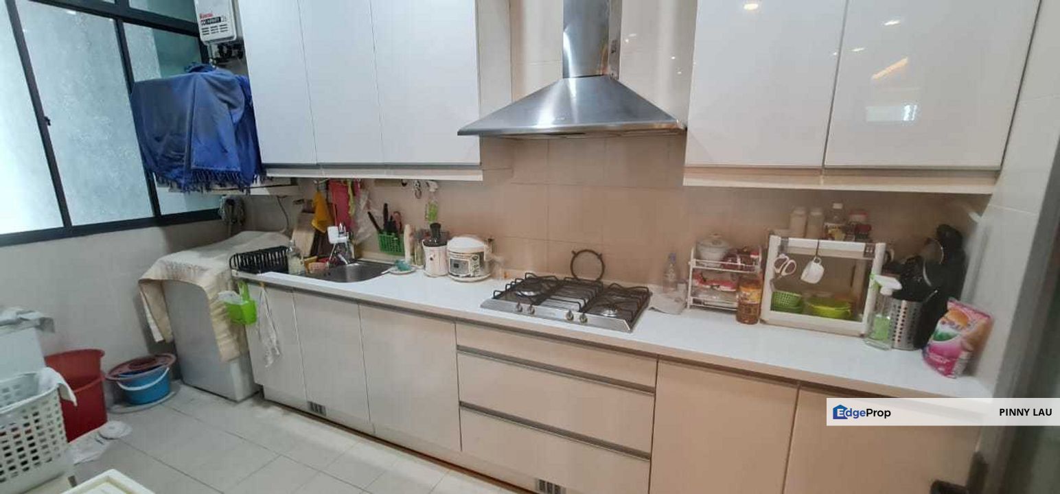 The View Serai Saujana Golf View, Selangor, Shah Alam