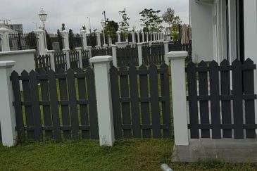 Tenderfields @ Eco Majestic