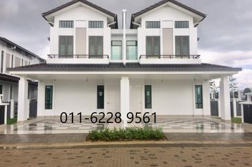 Tenderfields @ Eco Majestic