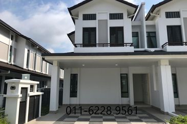 Tenderfields @ Eco Majestic