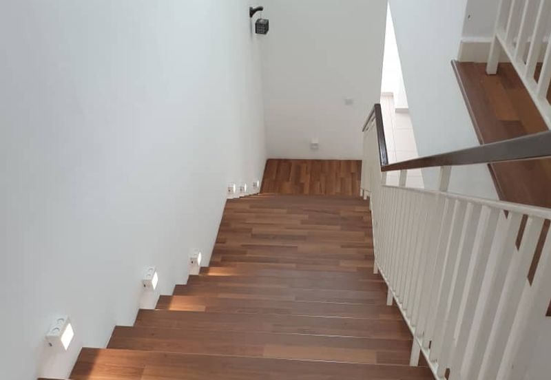 Cradleton @ Eco Majestic