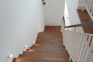 Cradleton @ Eco Majestic