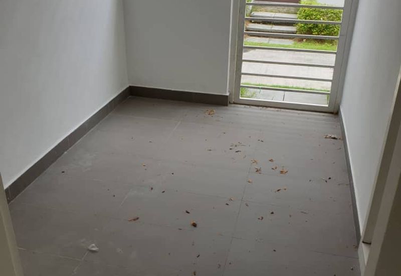 Cradleton @ Eco Majestic