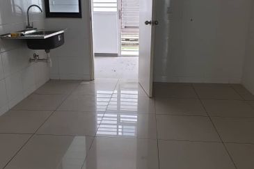 Cradleton @ Eco Majestic