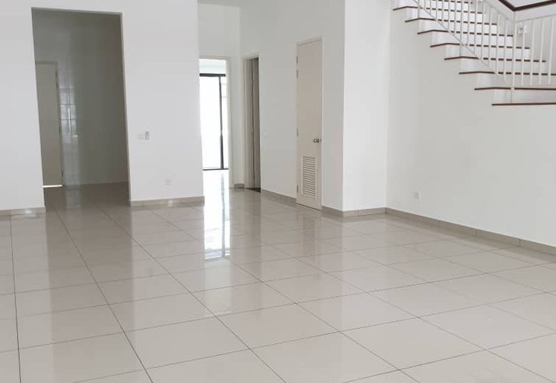 Cradleton @ Eco Majestic