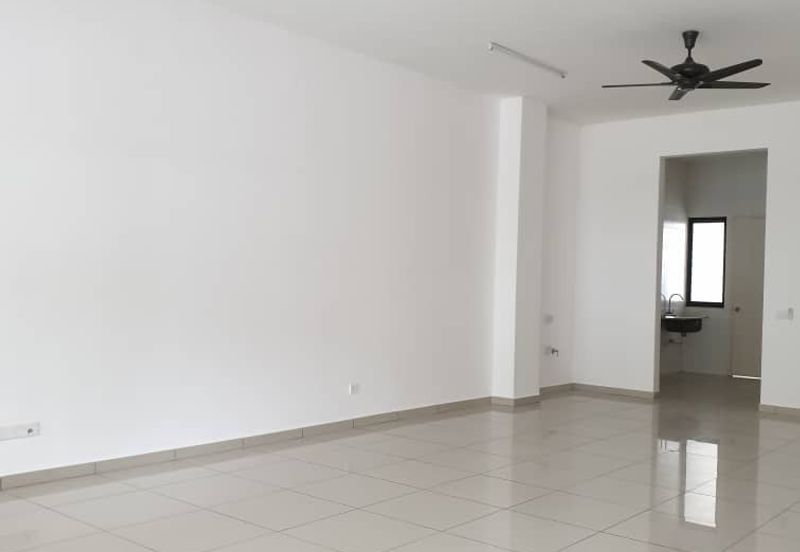 Cradleton @ Eco Majestic