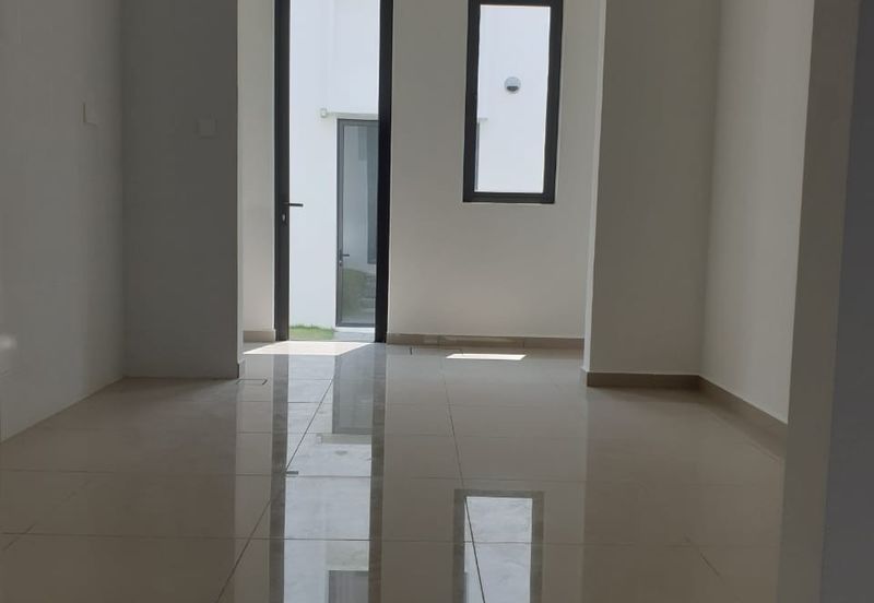 Mellowood @ Eco Majestic