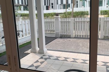 Mellowood @ Eco Majestic