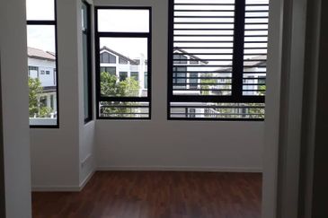 Tenderfields @ Eco Majestic