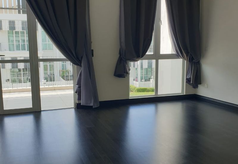 Mellowood @ Eco Majestic