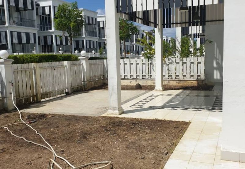 Mellowood @ Eco Majestic