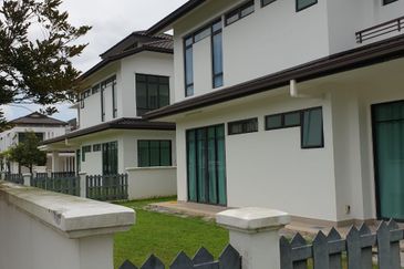 Tenderfields @ Eco Majestic