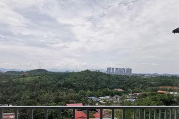 D'Cerrum Apartment @ Setia EcoHill