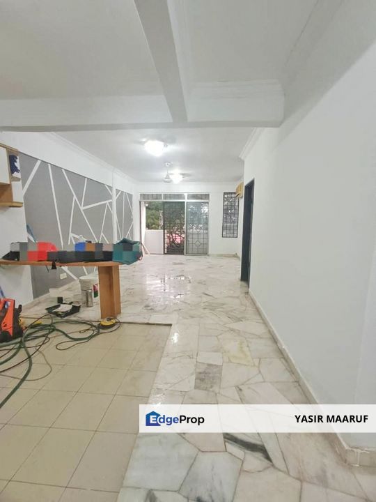 LEVEL-2 Apt Cemara Kajang Utama >REFURBISHED , Selangor, Kajang