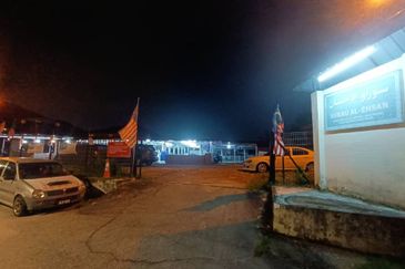 Flat PKNS AU3 (Blok 7 - 15)