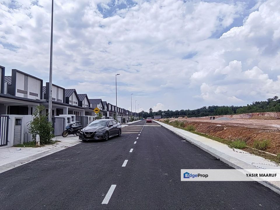 [RUMAH BARU] J1 Residence Jenderam Dengkil, Selangor, Dengkil