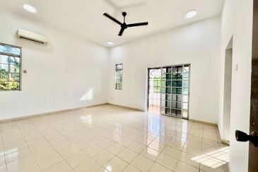 Kampung Sungai Ramal Dalam