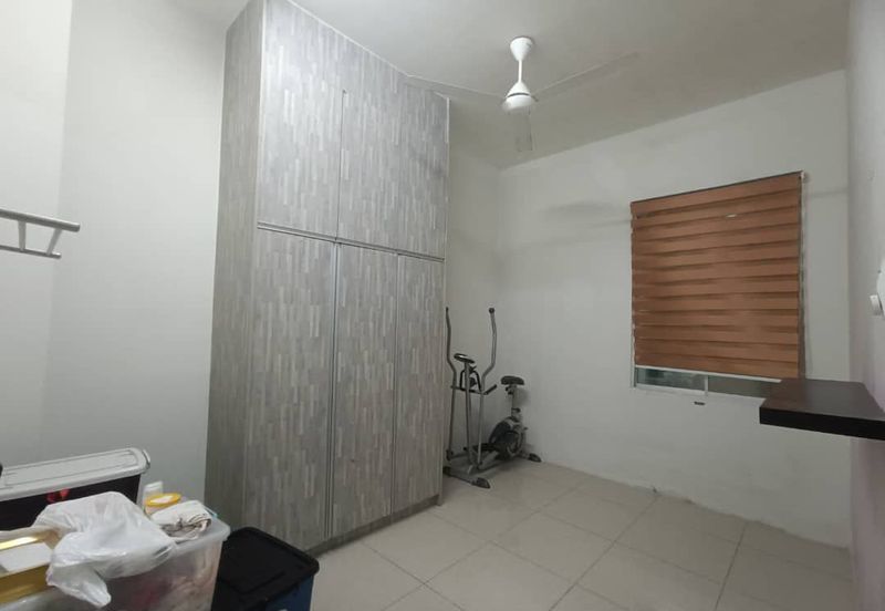 D Camellia Perdana College Heights