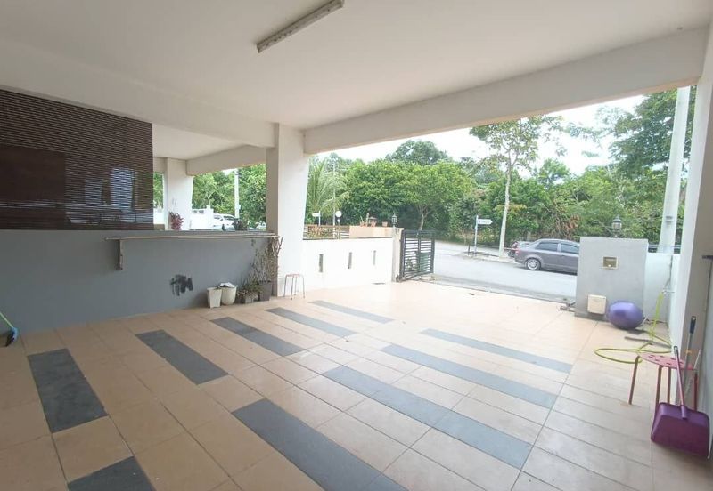 D Camellia Perdana College Heights