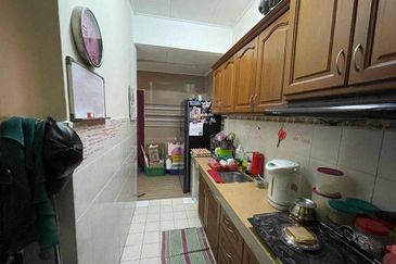 RENOVATED Teres Taman Pelangi Bestari Jaya