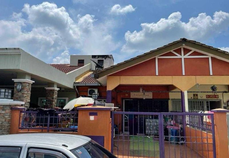 RENOVATED Teres Taman Pelangi Bestari Jaya