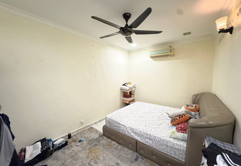 [NEAR MASJID NEGERI] Teres 5 bilik Shah Alam Seksyen 10