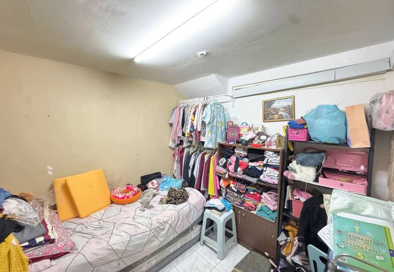 [NEAR MASJID NEGERI] Teres 5 bilik Shah Alam Seksyen 10
