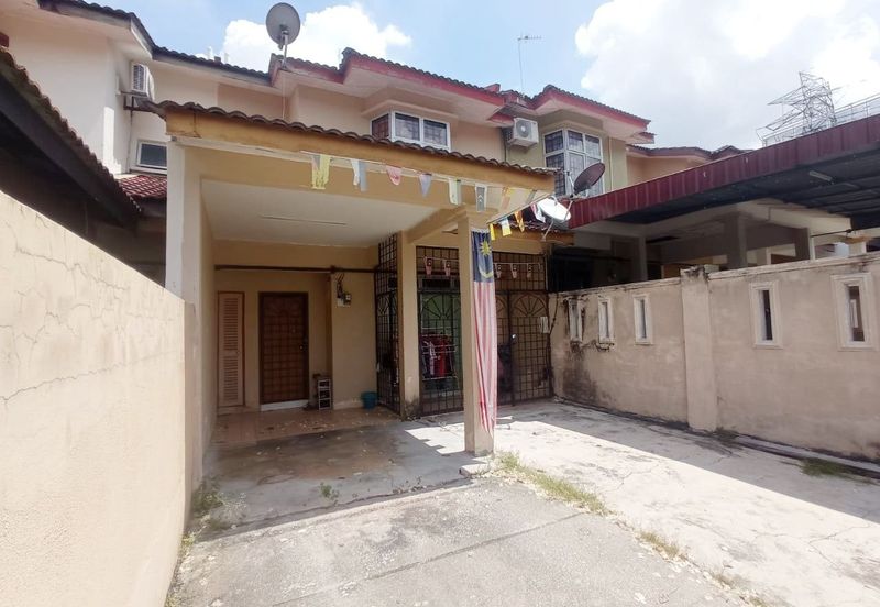 Taman Dahlia, Sepang