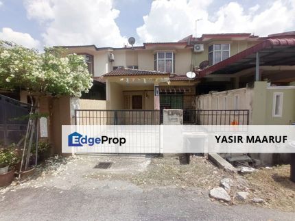 FREEHOLD 20X70 Teres Taman Dahlia Salak Tinggi Sepang , Selangor, Sepang