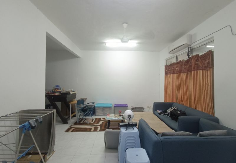 Taman Dahlia, Sepang