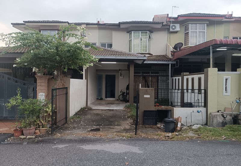 Taman Dahlia, Sepang