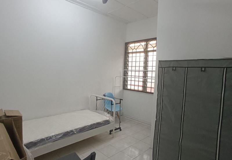 Taman Dahlia, Sepang