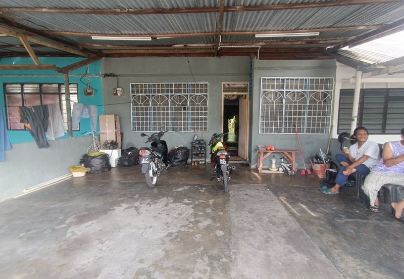 1628sqft Teres Taman Seri Belimbing Kuala Selangor 