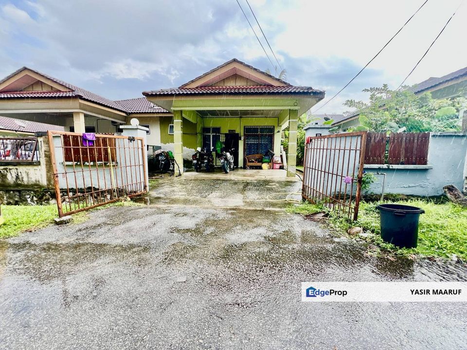 SEMI-D 34X76 Desa Sinar Salak, Salak Tinggi Sepang, Selangor, Sepang