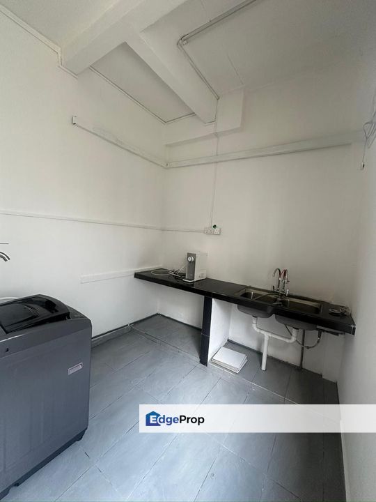 Seri Alam jalan tasek 1.5 storey for rent , Johor, Masai