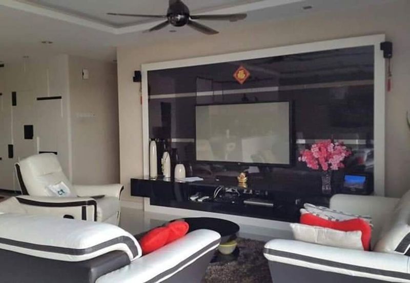 Setia Walk Apartment