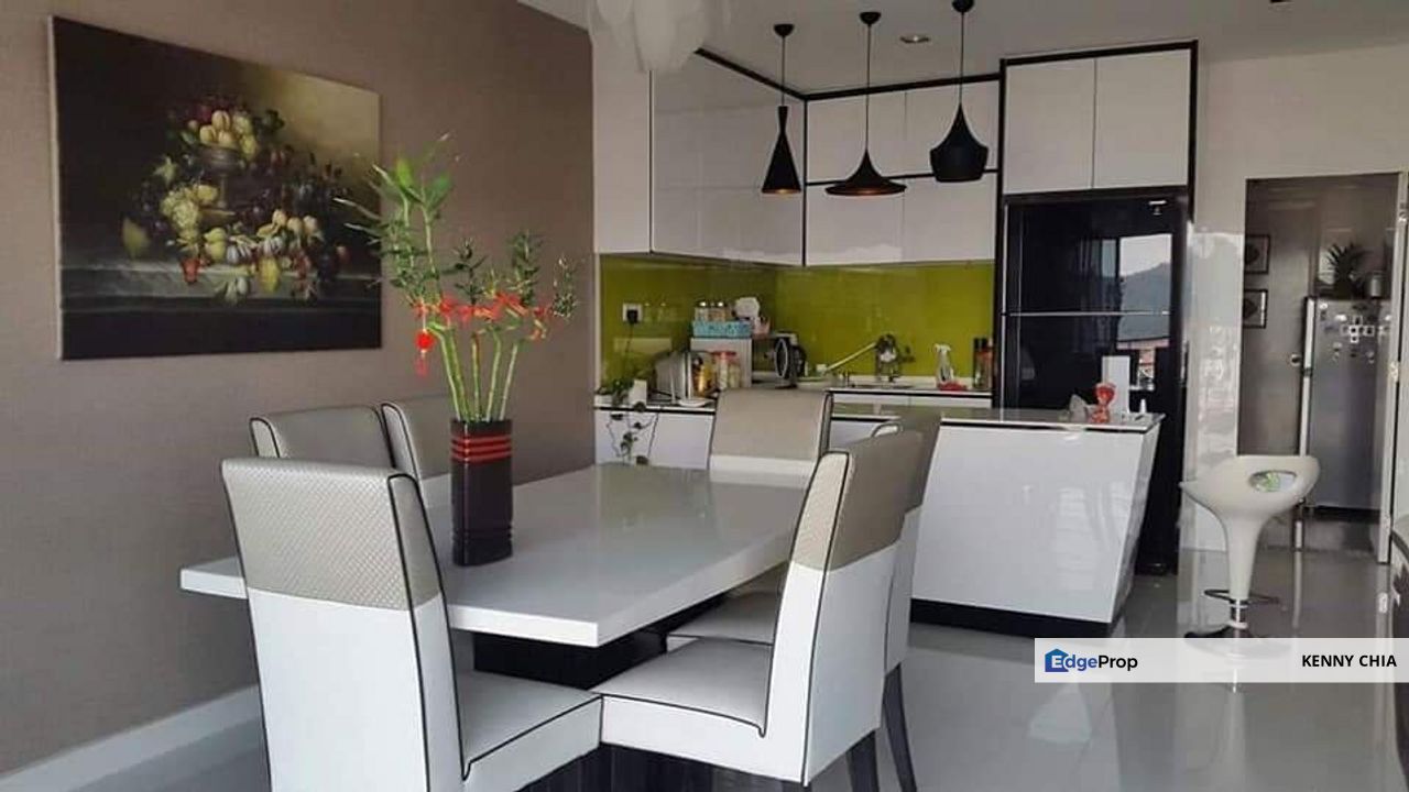 Penthouse Setia Walk Walkway LRT Station, Selangor, Puchong