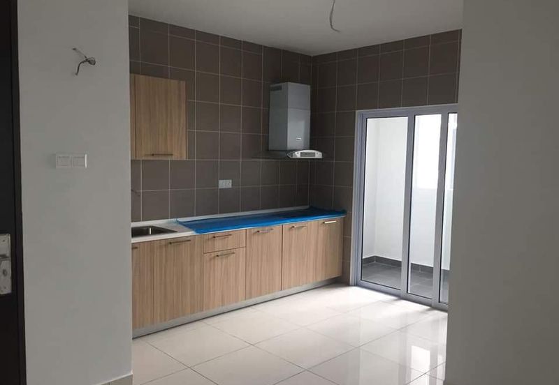 Aurora Residence @ Lake Side City