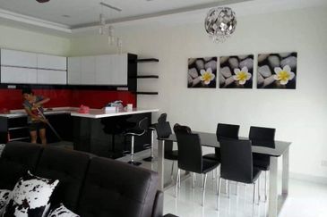 Setia Walk Apartment